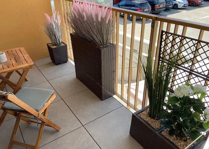 Stylovy Apartman A409 V Centre Nr, Parkovanie V Cene